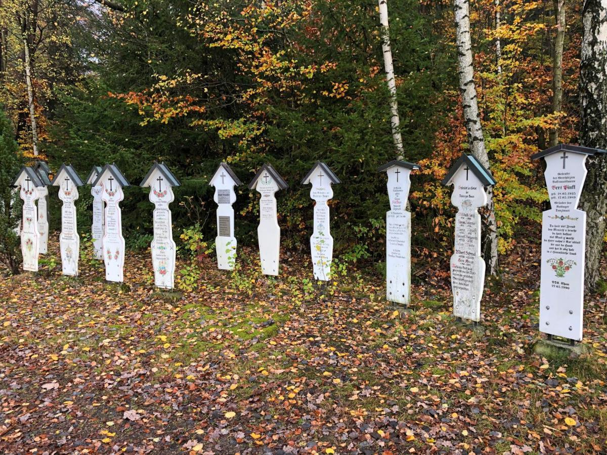 Romantikhuetten 1 & 24